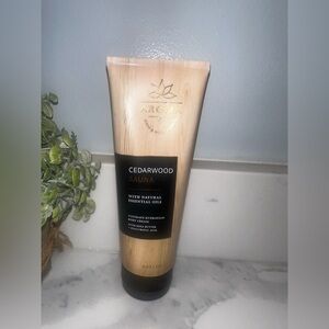 Bath & Body Works Aromatherapy Cedarwood Sauna Body Cream 8oz